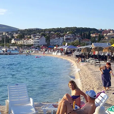 Okrug Gornji 11231a Διαμέρισμα Τρογκίρ