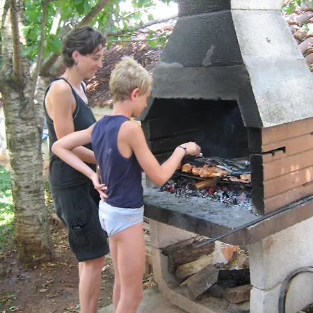 公寓 Okrug Gornji 11231a 特罗吉尔