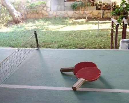 Okrug Gornji 11231a Апартаменти