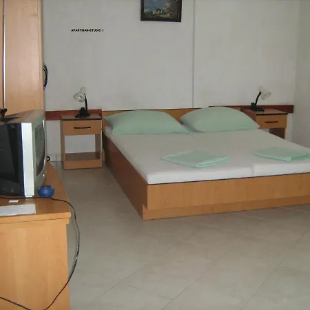 Okrug Gornji 11231a * Trogir